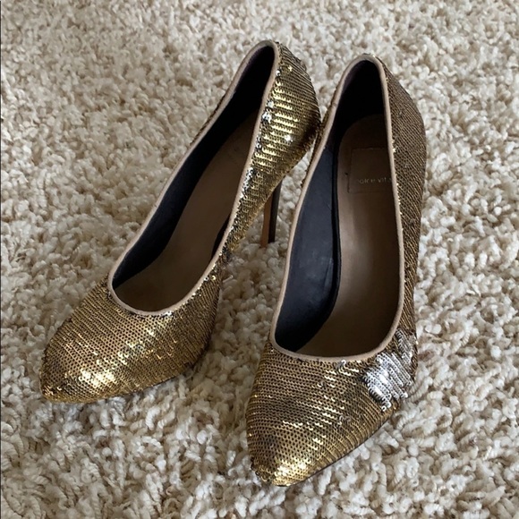 Dolce Vita Gold & Silver Sequin Flippy Heels Pumps Round Toe Size 8 - Picture 1 of 6